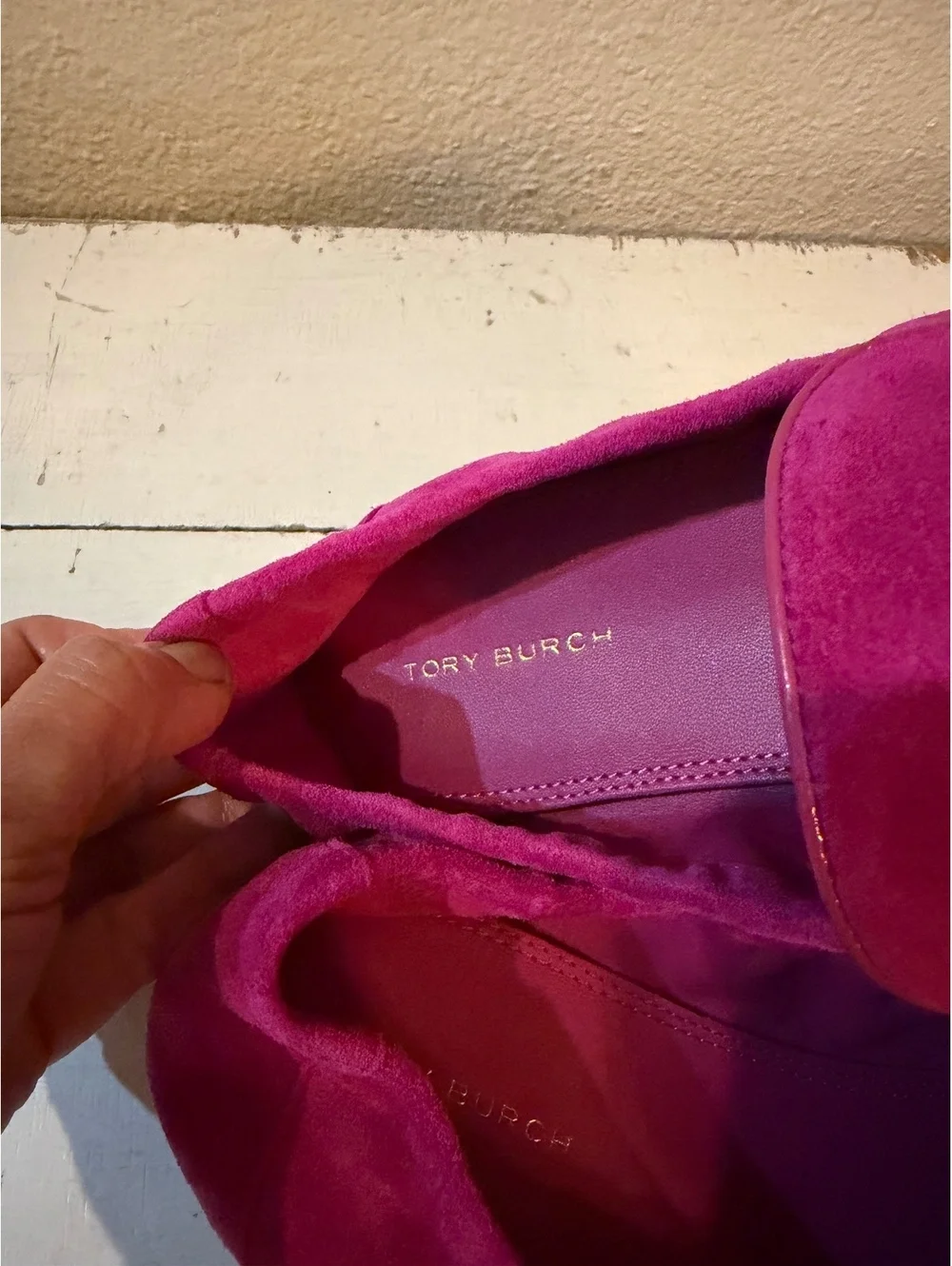 Tory Burch Women's Pink Suede Loafers Size 6.5 with Leather Upper and Lining